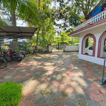 'Marari Johns Homestay' Mararikulam, Alappuzha Esterno foto